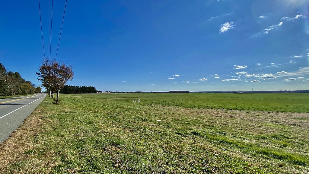 Open farmland beside Sound Avenue in Riverhead on Long Island’s North Fork