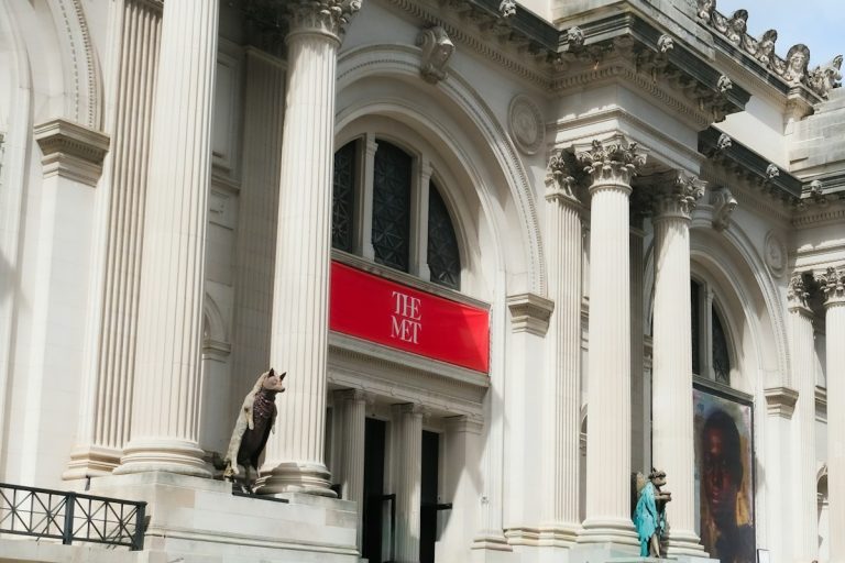 The entrance to the Metropolitan Museum of Art