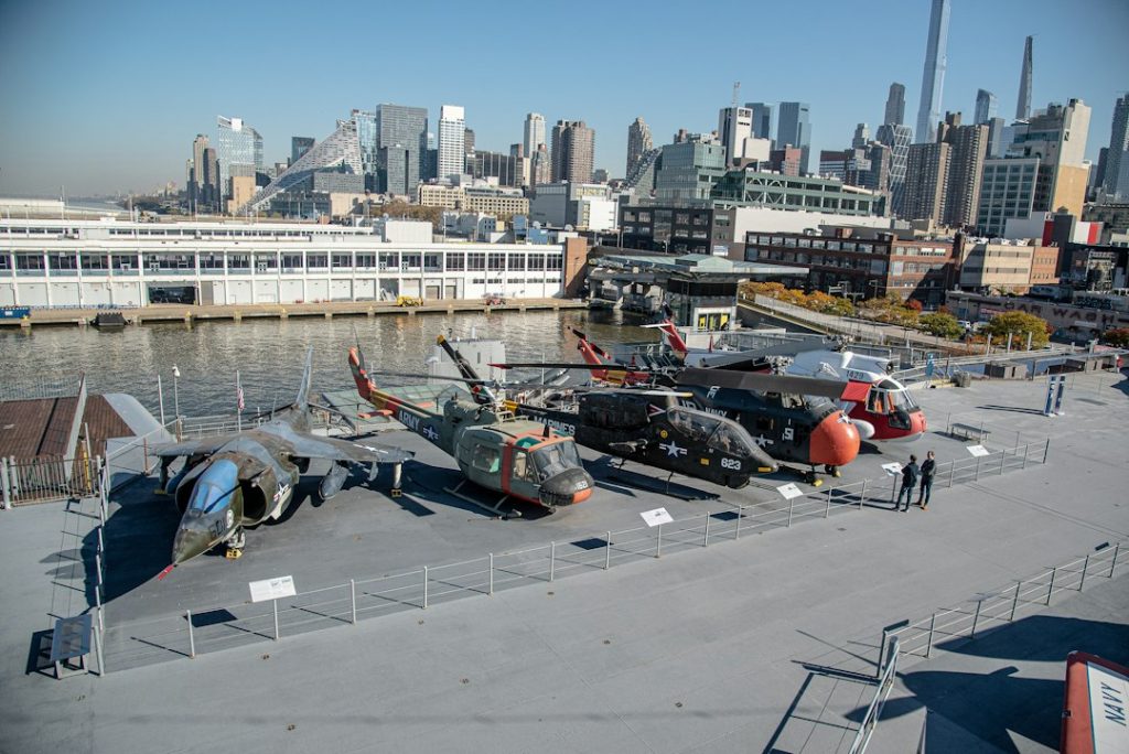 Aircraft displayed on the Intrepid flight deck